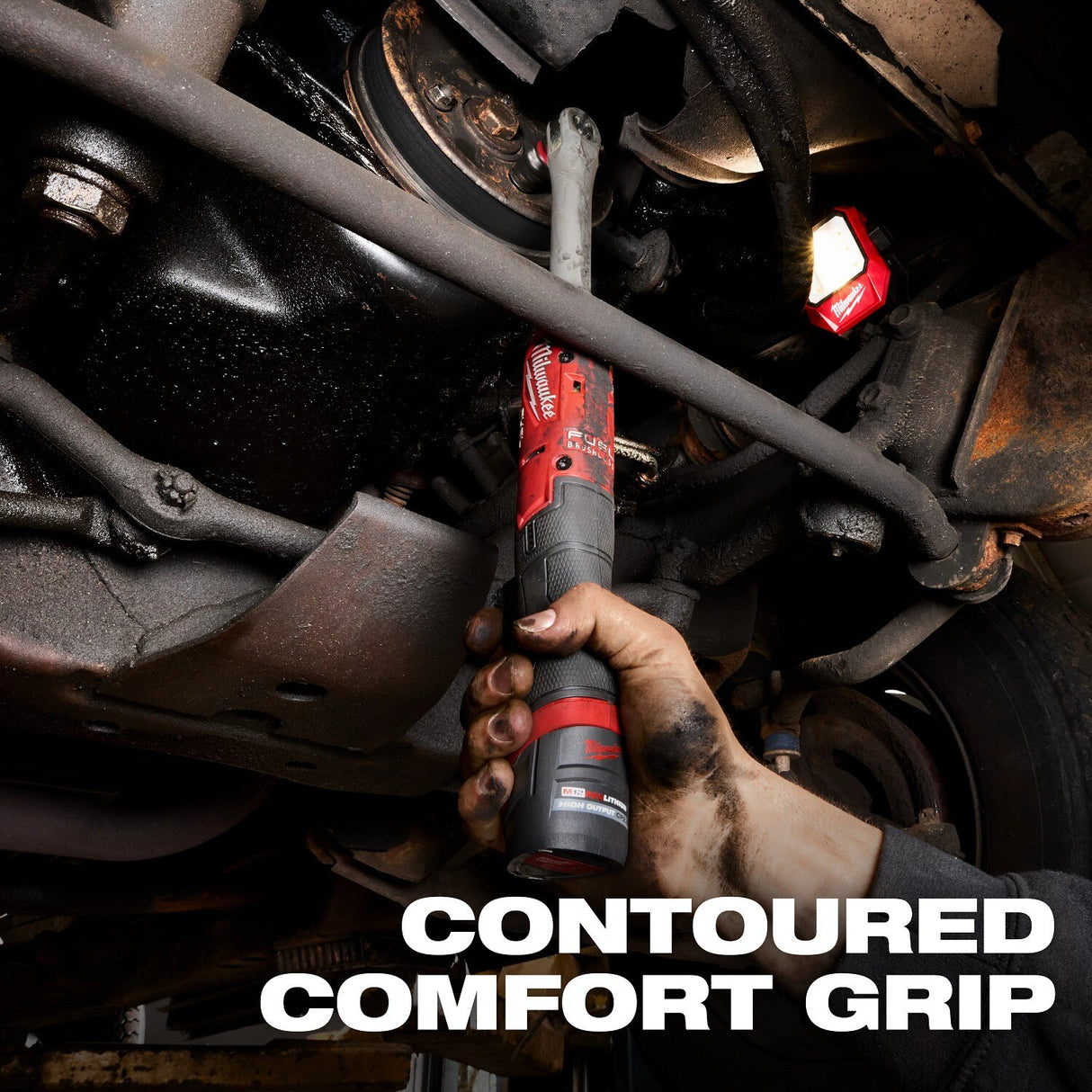 Milwaukee 3059-21 M12 FUEL 3/8" Extended Reach Ratchet Kit with 2.5Ah Battery and Charger - 10