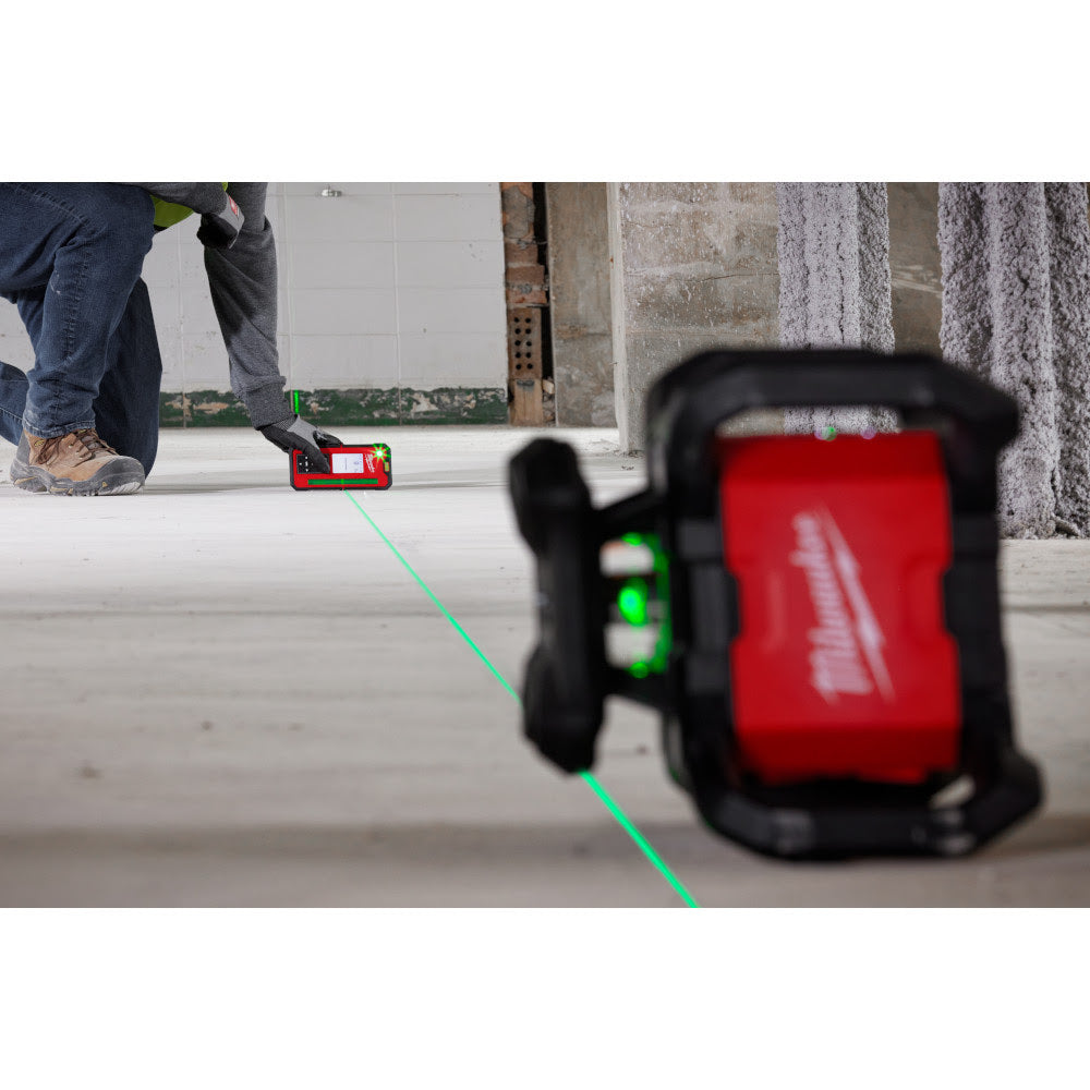 Milwaukee 3712 Green Rotary Laser Remote Control & Receiver - 5