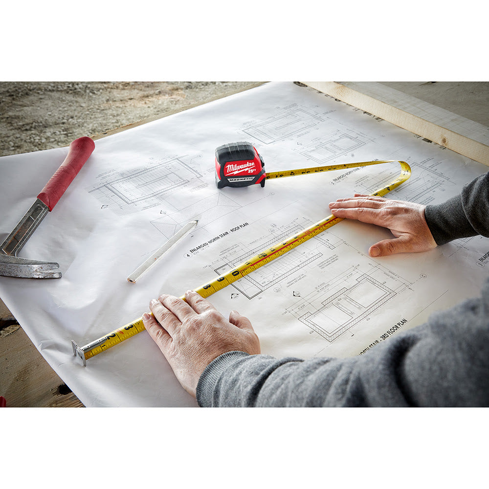 Milwaukee 48-22-0317 5M/16Ft Compact Magnetic Tape Measure - 8