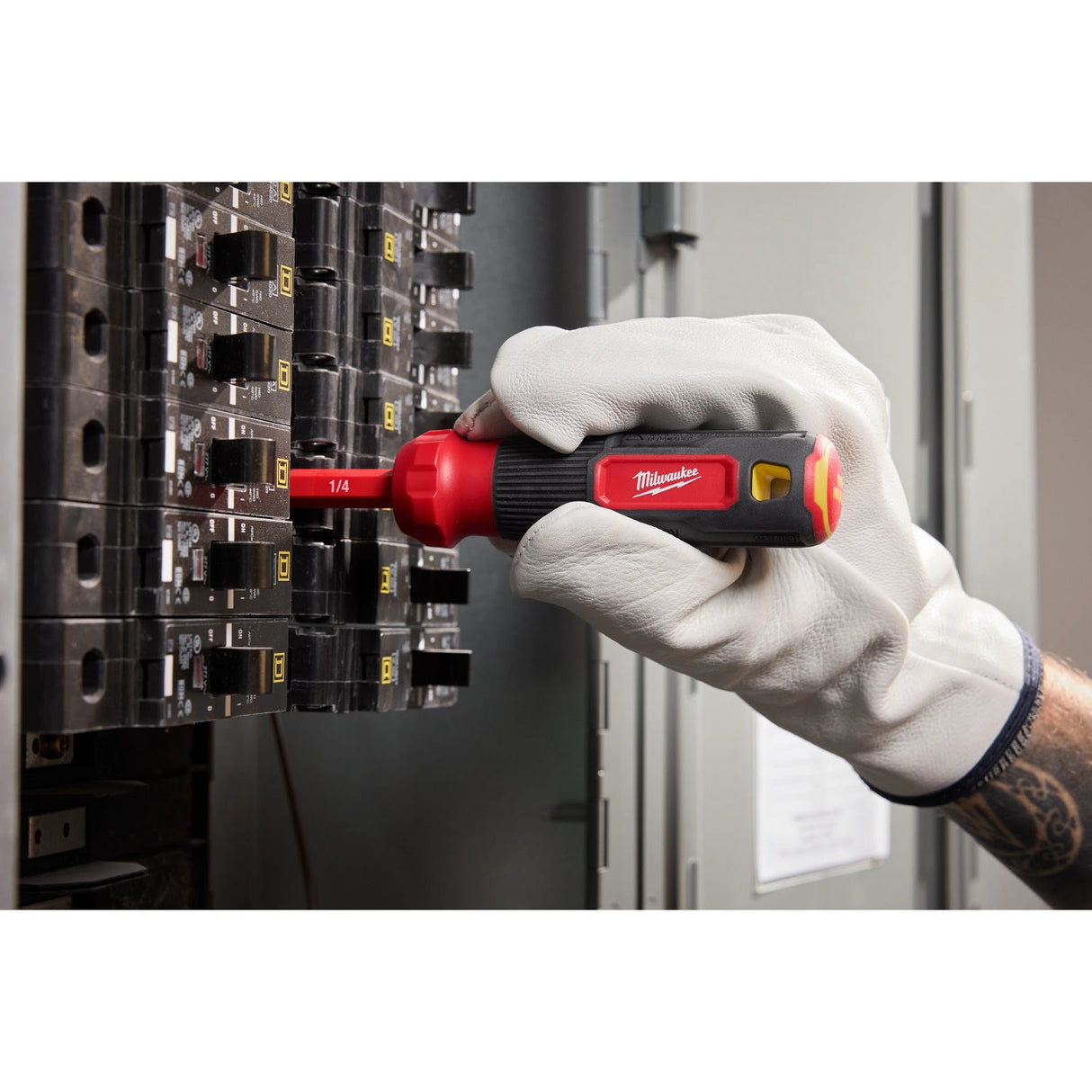 Milwaukee 48-22-2201 2-in-1 1000V Insulated Flip Shank Multi-Bit Screwdriver - 8