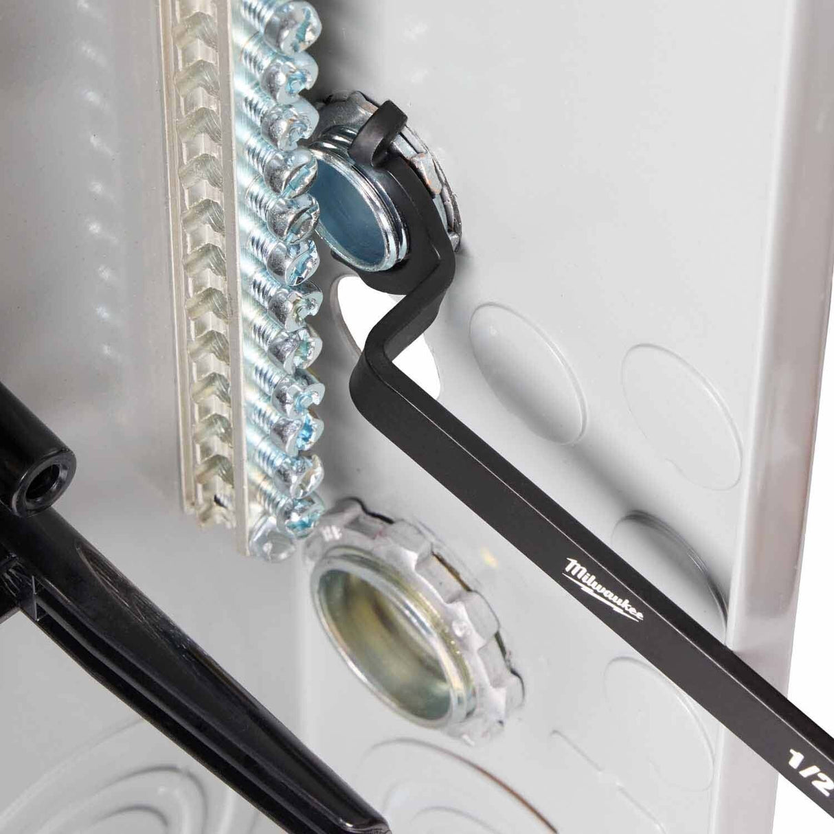 Milwaukee 48-22-6110 3 Pc Locknut Wrench Set for Conduit Locknuts in Panels and Junction Boxes - 8