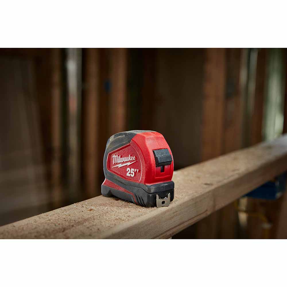 Milwaukee 48-22-6626 8m / 26' Compact Tape Measure - 9