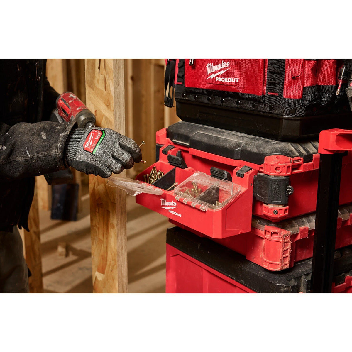 Milwaukee 48-22-8610 PACKOUT Tool Box 2-Bin Small Parts Attachment with Clear Lid (1 Each) - 2