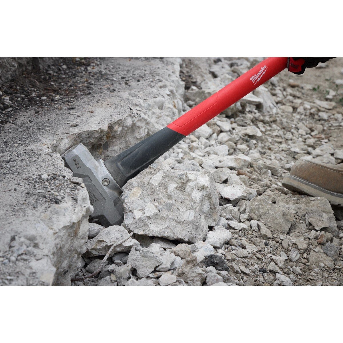 Milwaukee 48-22-9331 8 lb Sledge Hammer with 36 in Handle - 8