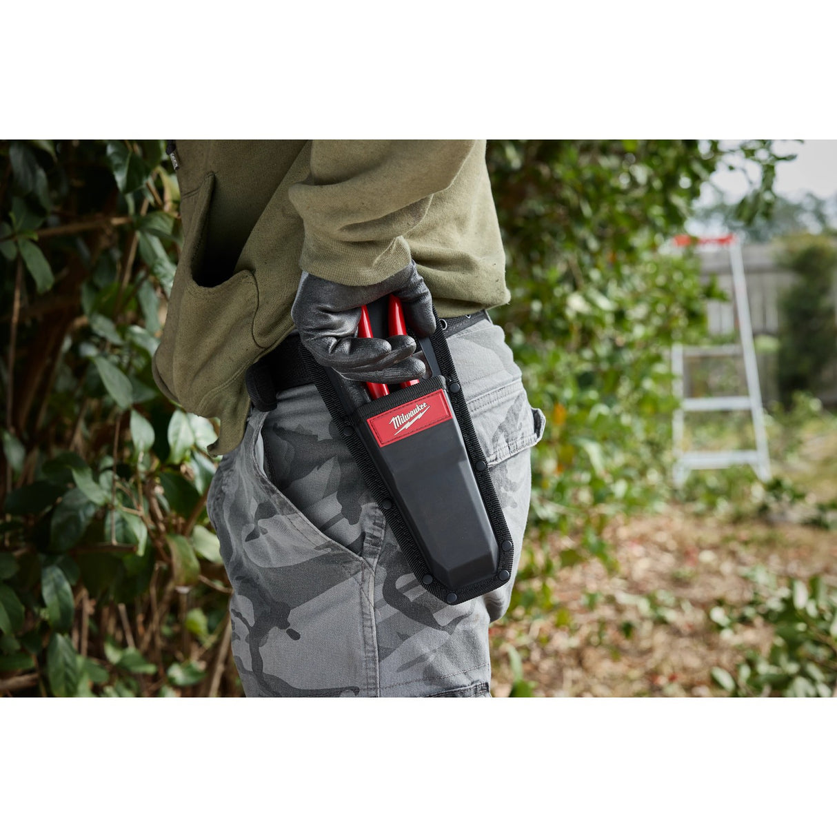 Milwaukee 48-22-9364 Pruner Sheath for 3/4" and 1" Pruners, Synthetic Leather, Belt Clip - 6