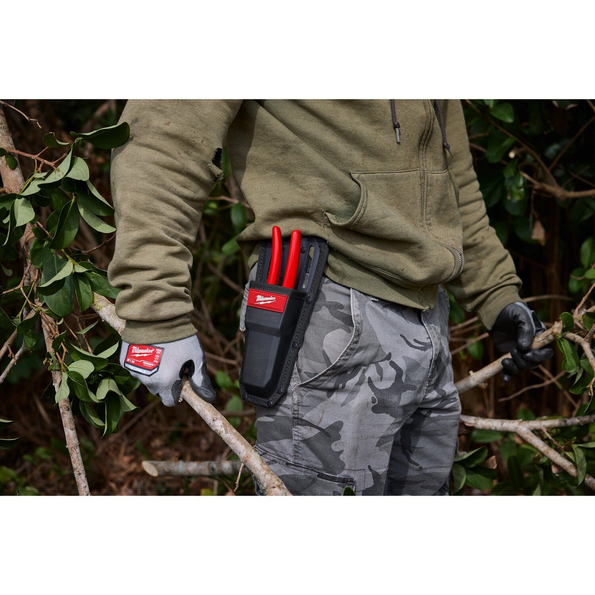 Milwaukee 48-22-9364 Pruner Sheath for 3/4" and 1" Pruners, Synthetic Leather, Belt Clip - 7
