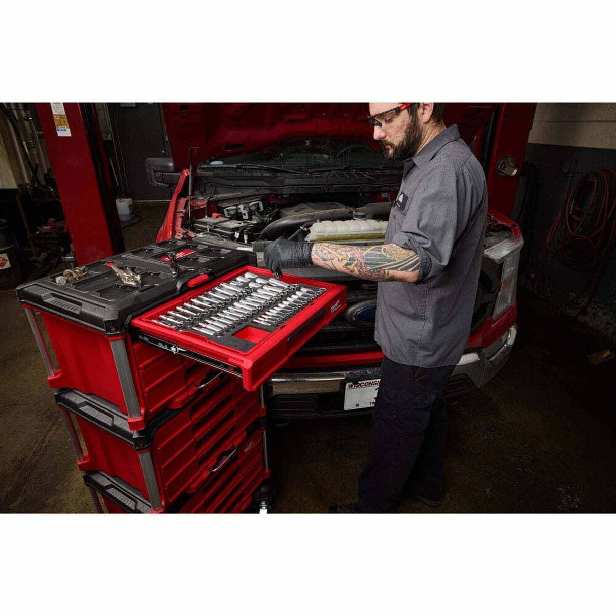 Milwaukee 48-22-9495 366pc. Master Mechanics Hand Tool Set with PACKOUT Drawers and Dolly - 9