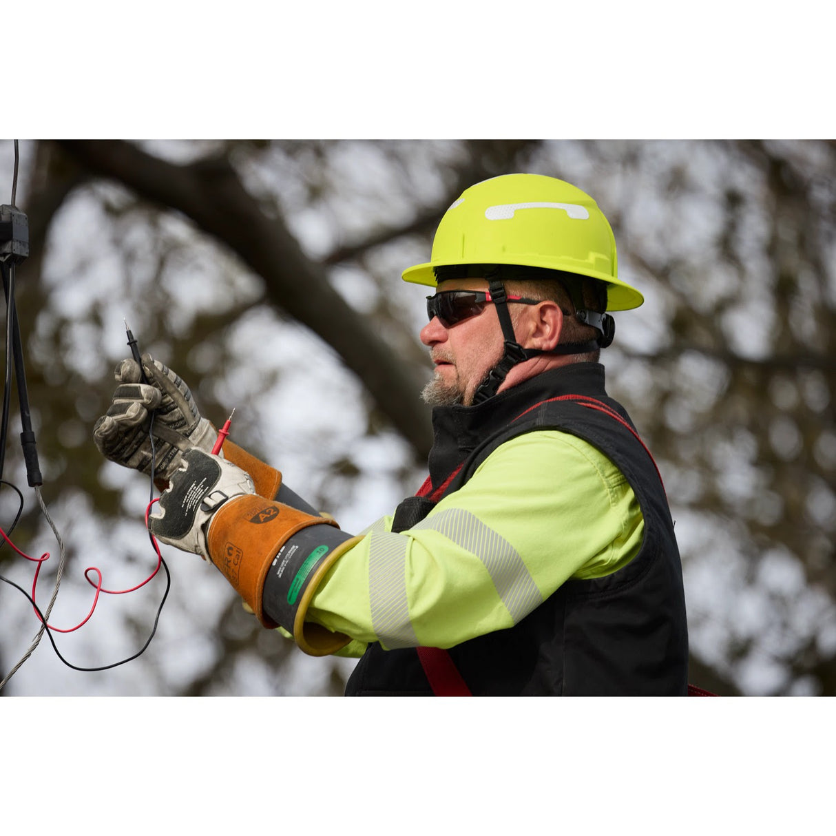 Milwaukee 48-73-1659 BOLT Red Full Brim Safety Helmet – Type 2, Class E - 8