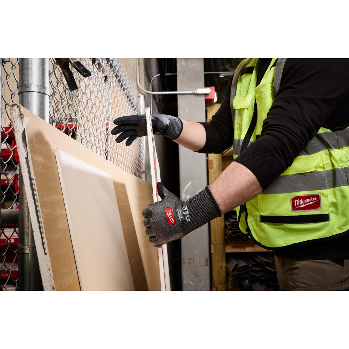 Milwaukee 48-73-6931 Cut Level 3 Nitrile Dipped Work Gloves with Wear-Defense Protection (6 Pack) - 5