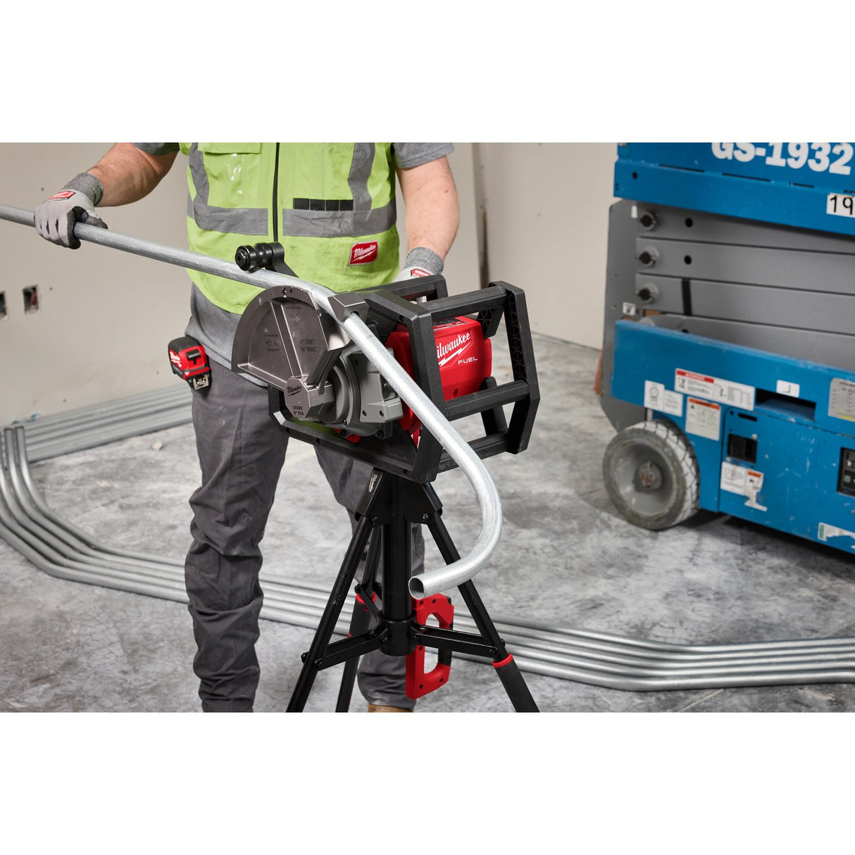Milwaukee 5150-20 M18 FUEL Branch Conduit Bender w/ Auto-Zero - 10