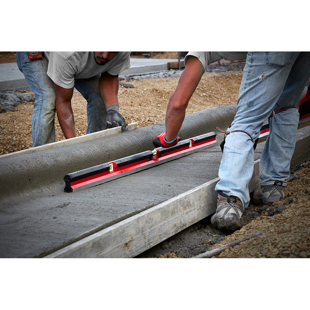 Milwaukee MLCON48 48" Concrete Screed Level - 10