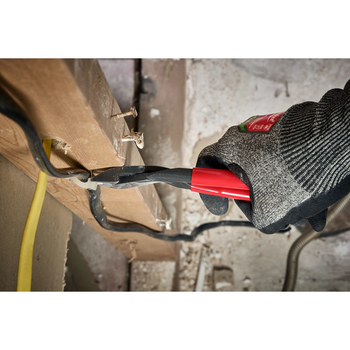 Milwaukee MT508A 8" Angled Head Diagonal Dipped Grip Cutting Pliers (USA) - 6