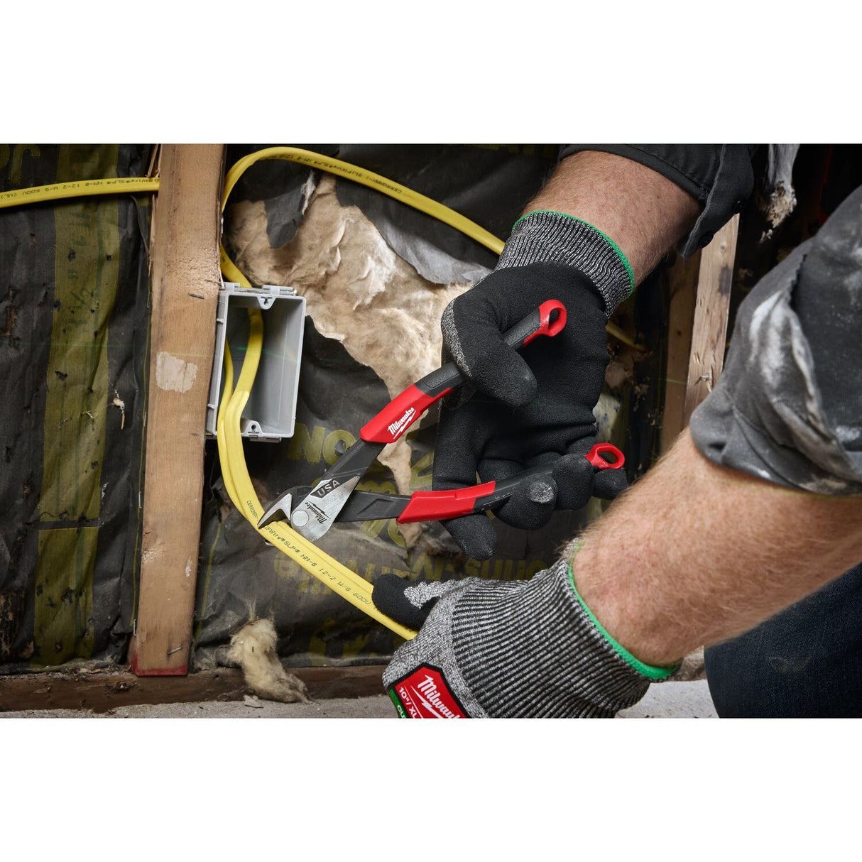 Milwaukee MT558A 8" Angled Head Diagonal Comfort Grip Cutting Pliers (USA) - 5