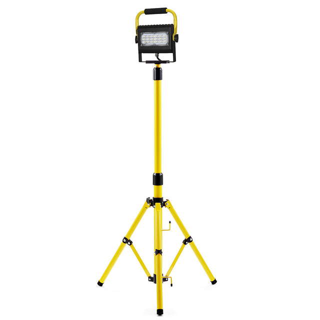 ProBuilt 411230 ProLight Slim 30-Watt LED Work Light One Head 2-Step Tripod