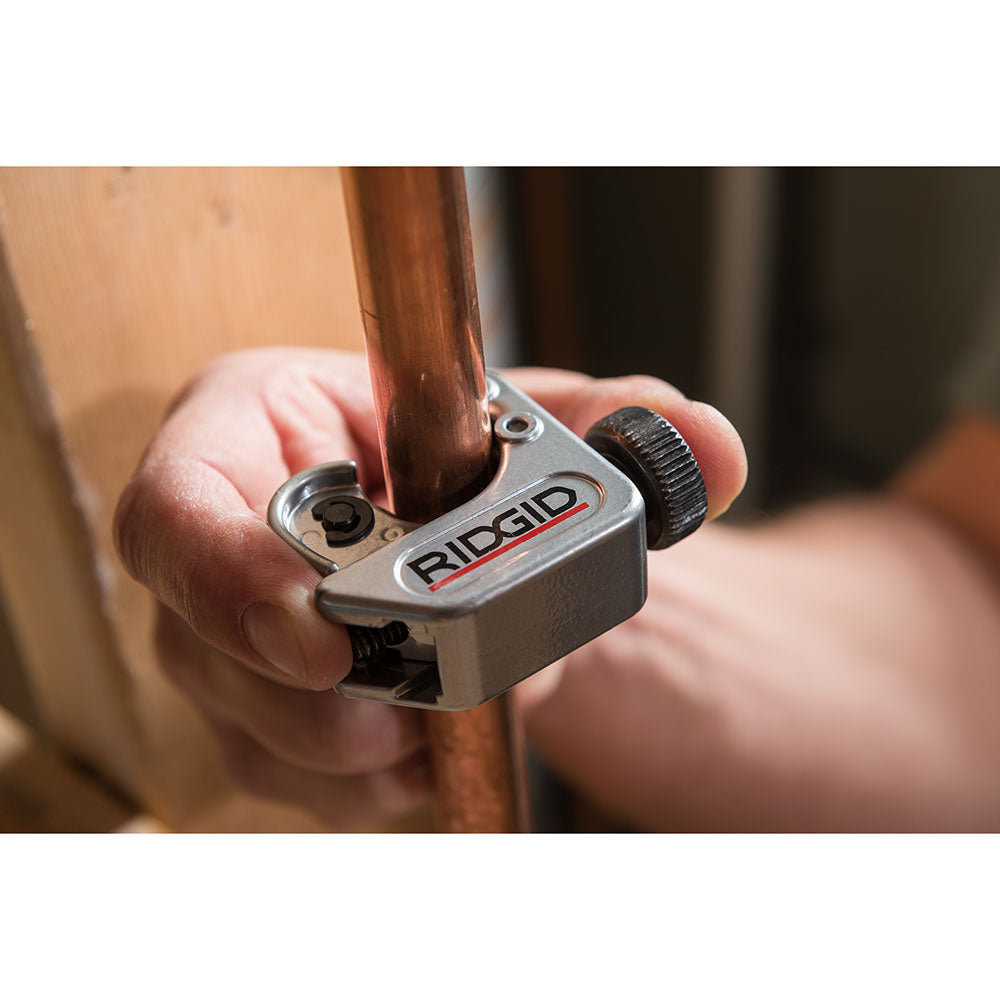 RIDGID 32985 104 Midget Tubing Cutter (3/16" - 15/16") - 3