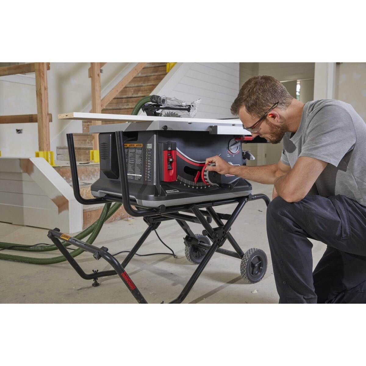 SawStop JSS-120A60 Jobsite Saw Pro with Mobile Cart, 120V 1.5 HP, 10 in. Blade (Includes Fence and Cart) - 4