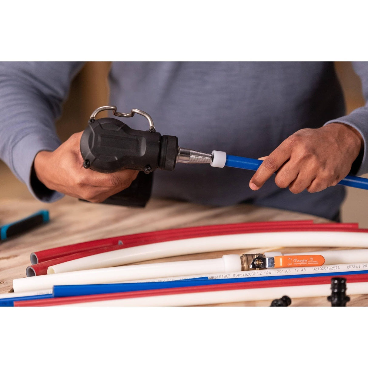 SharkBite UA60B500 1/2 in. x 500 ft. Blue PEX-A Pipe Coil for Potable Water Plumbing - 5