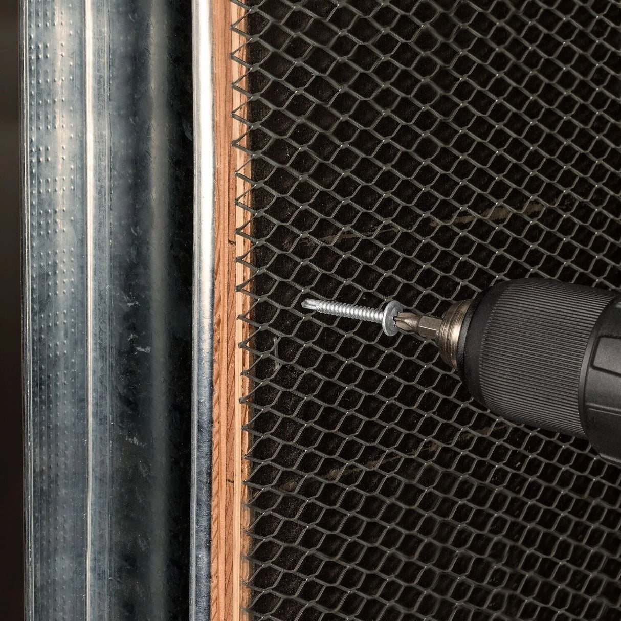 Simpson Strong-Tie F08T125KDB Self-Drilling Wire-Lath Modified Truss-Head Screw (4000 Pack) - 2