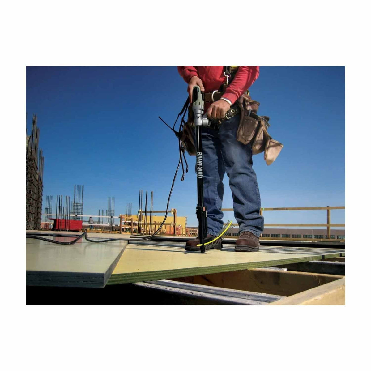 Simpson Strong-Tie PRO250G2M25K Quik Drive PRO250 Subfloor System w/ Makita 2500 RPM Screwdriver Motor - 4