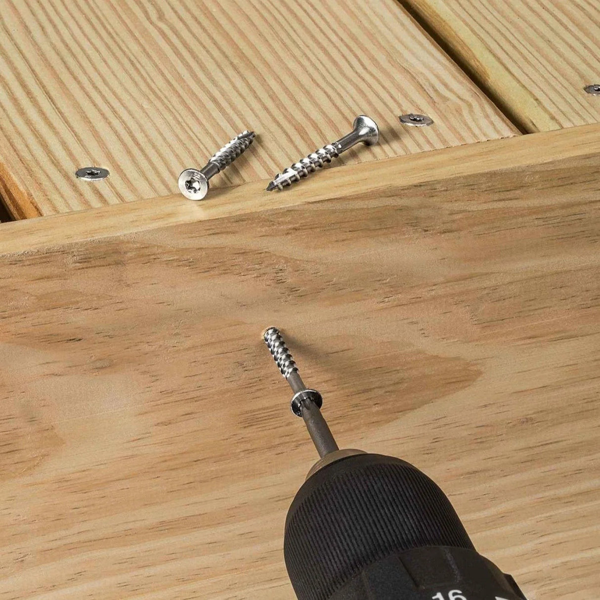 Simpson Strong-Tie S10300DT1 (#10 x 3") Bugle-Head Wood Screw, 6-Lobe Drive, Type 305 (1 lb. Tub) - 3
