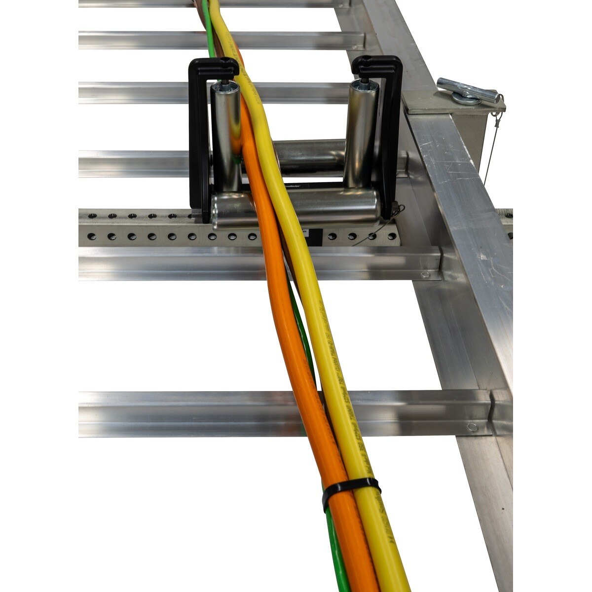 Southwire 65104001 Open-Top Box Roller with 48" Crossbar and Tray Clamps (HB9AX48) - 4