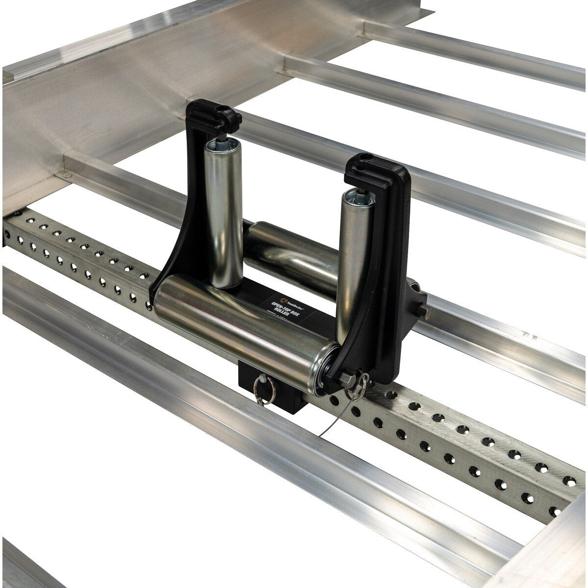 Southwire 65104001 Open-Top Box Roller with 48" Crossbar and Tray Clamps (HB9AX48) - 6