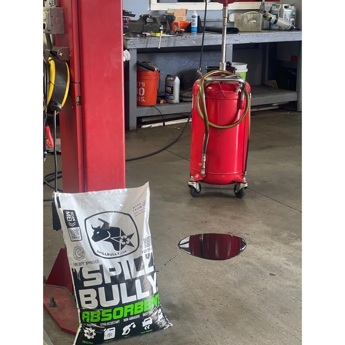 Spill Bully SBHEAVY Heavy Wind Resistant Granular Spill Absorbent - 3