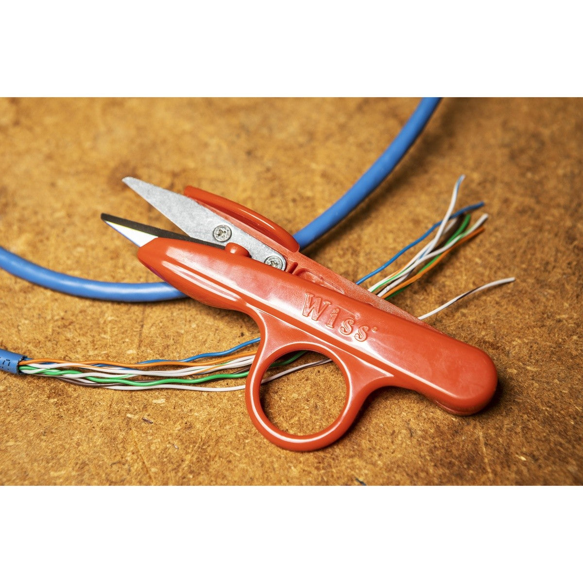 WISS 1571BN 4.75 in Quick-Clip Blunt Point Nippers with Stainless Steel Replaceable Blades - 6