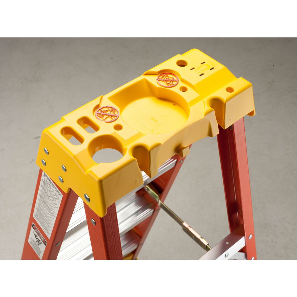 Werner 6203 3ft Type IA Fiberglass Stepladder - 3