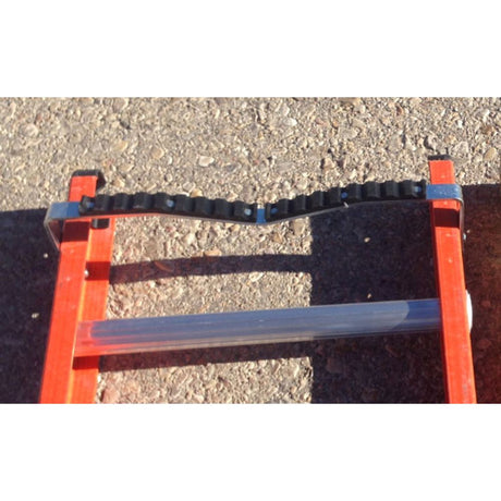 Werner 71-4 Padded Fixed V-Rung for Single Section Ladders