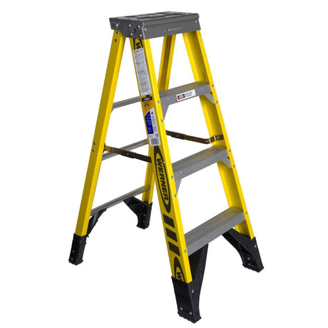 Werner 7304 4ft Type IAA Fiberglass Stepladder