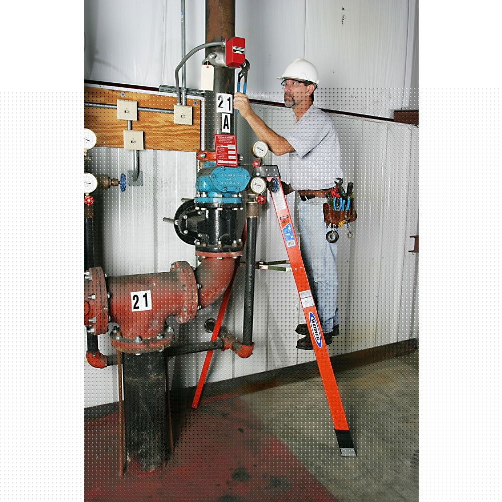 Werner FTP6204 4ft Type IA Fiberglass Tripod Ladder - 6