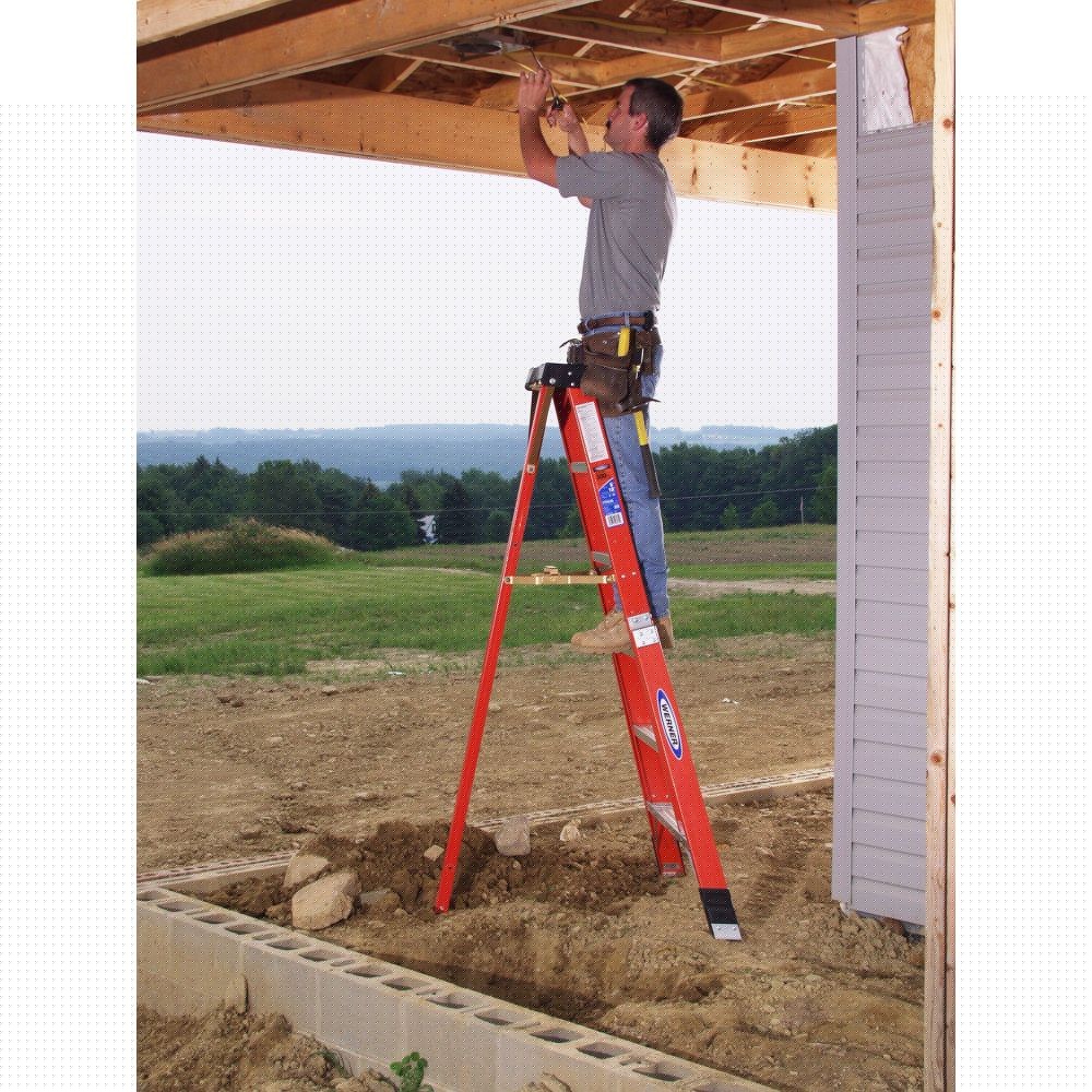 Werner FTP6204 4ft Type IA Fiberglass Tripod Ladder - 8