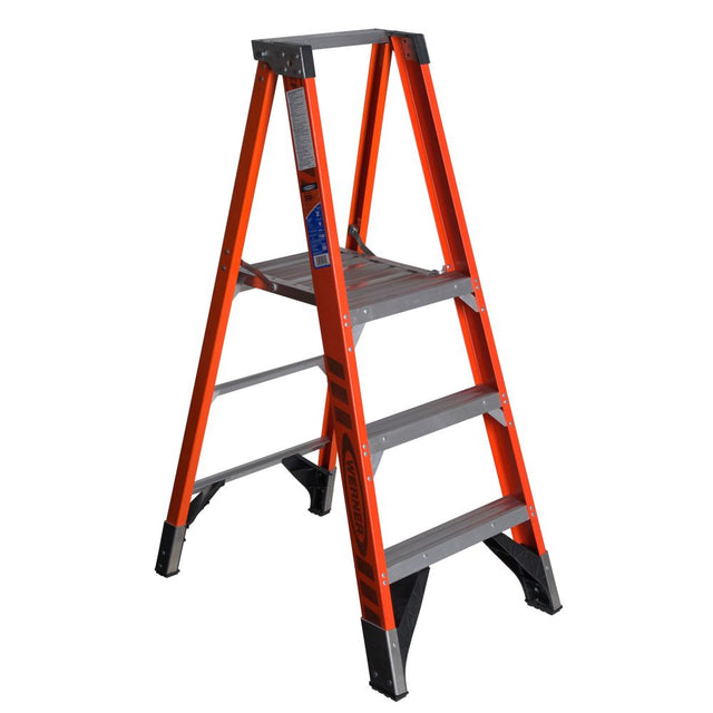 Werner P7403 9ft Reach Height Fiberglass Platform Ladder 3ft Type IA